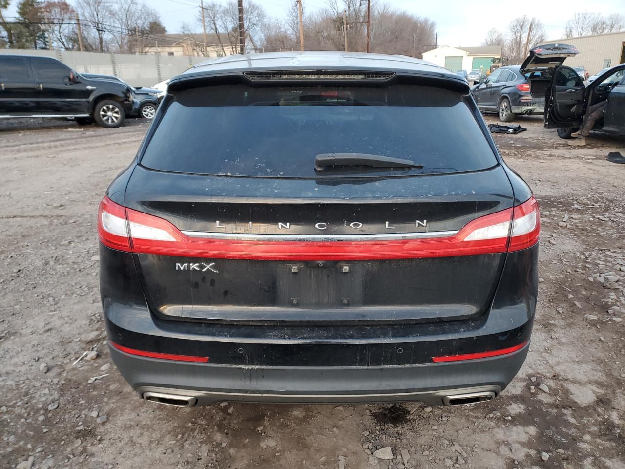 2016 Lincoln MKX VIN 2LMTJ6KRXGBL59857 Copart auction photo, front end / minor dent/scratches damage thumbnail 6