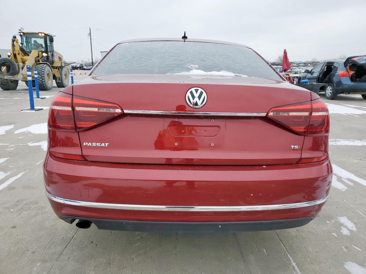 2017 Volkswagen Passat VIN 1VWAT7A38HC080426 Copart auction photo, front end damage thumbnail 6