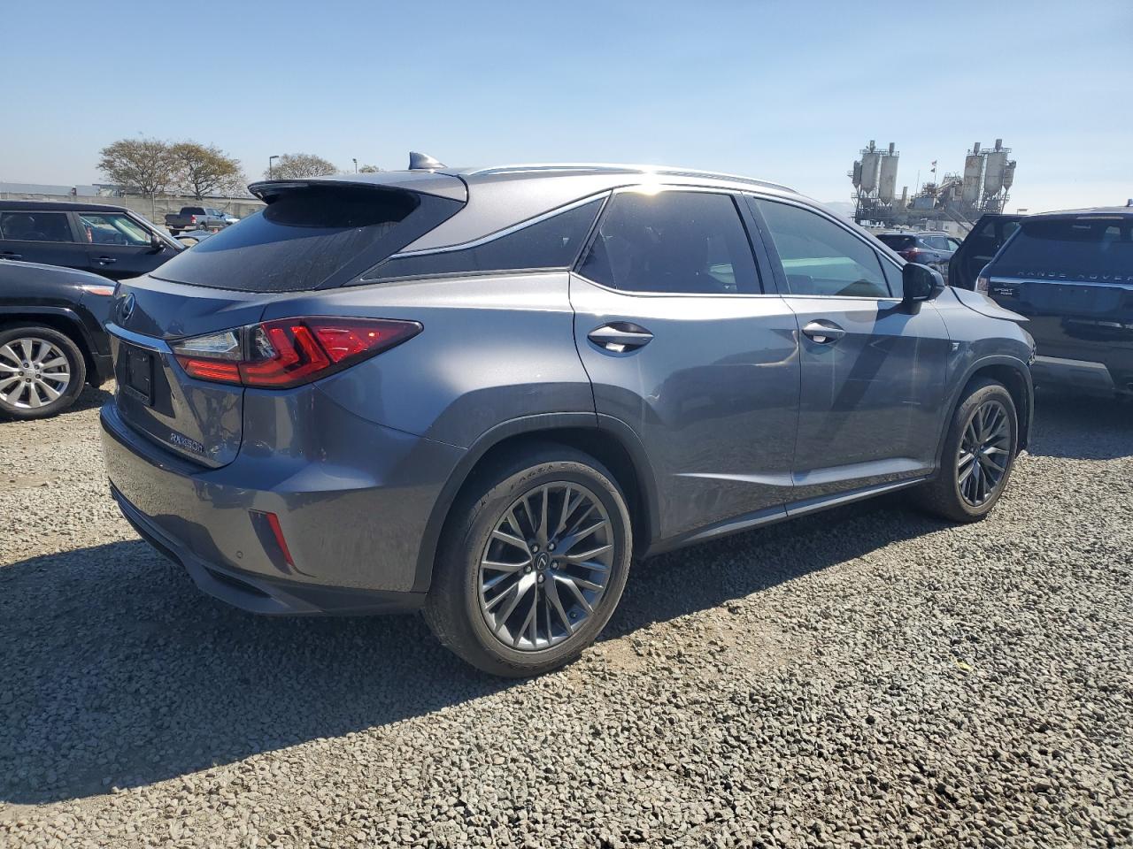 2019 Lexus RX VIN 2T2BGMCA0KC039501 Copart auction photo, front end damage thumbnail 3
