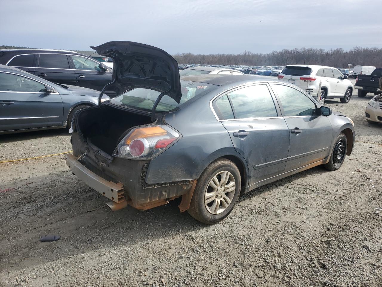 2011 Nissan Altima VIN 1N4AL2AP4BN469753 Copart auction photo, rear end damage thumbnail 3
