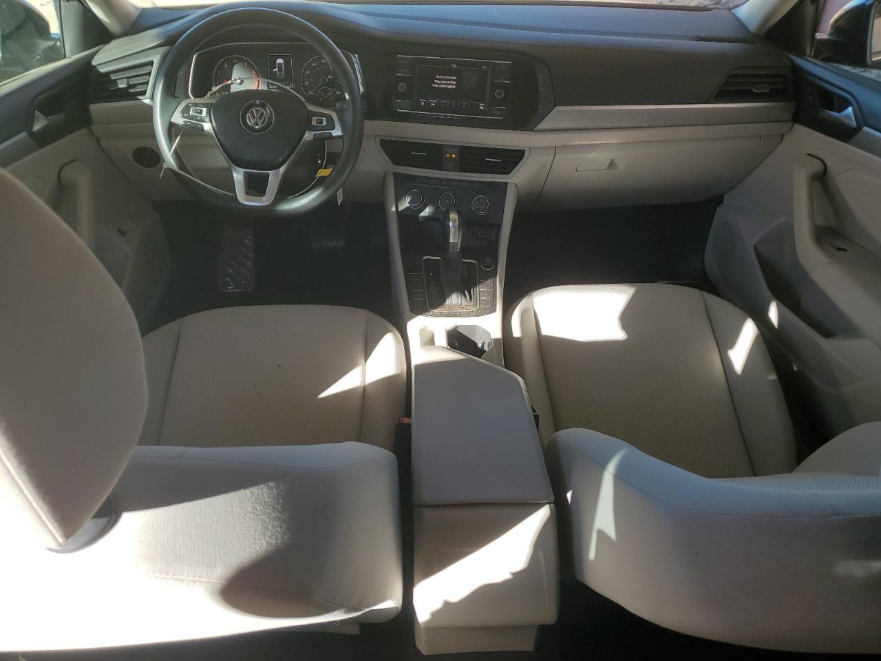 2019 Volkswagen Jetta VIN 3VWCB7BU3KM236140 Copart auction photo, rear end damage thumbnail 8