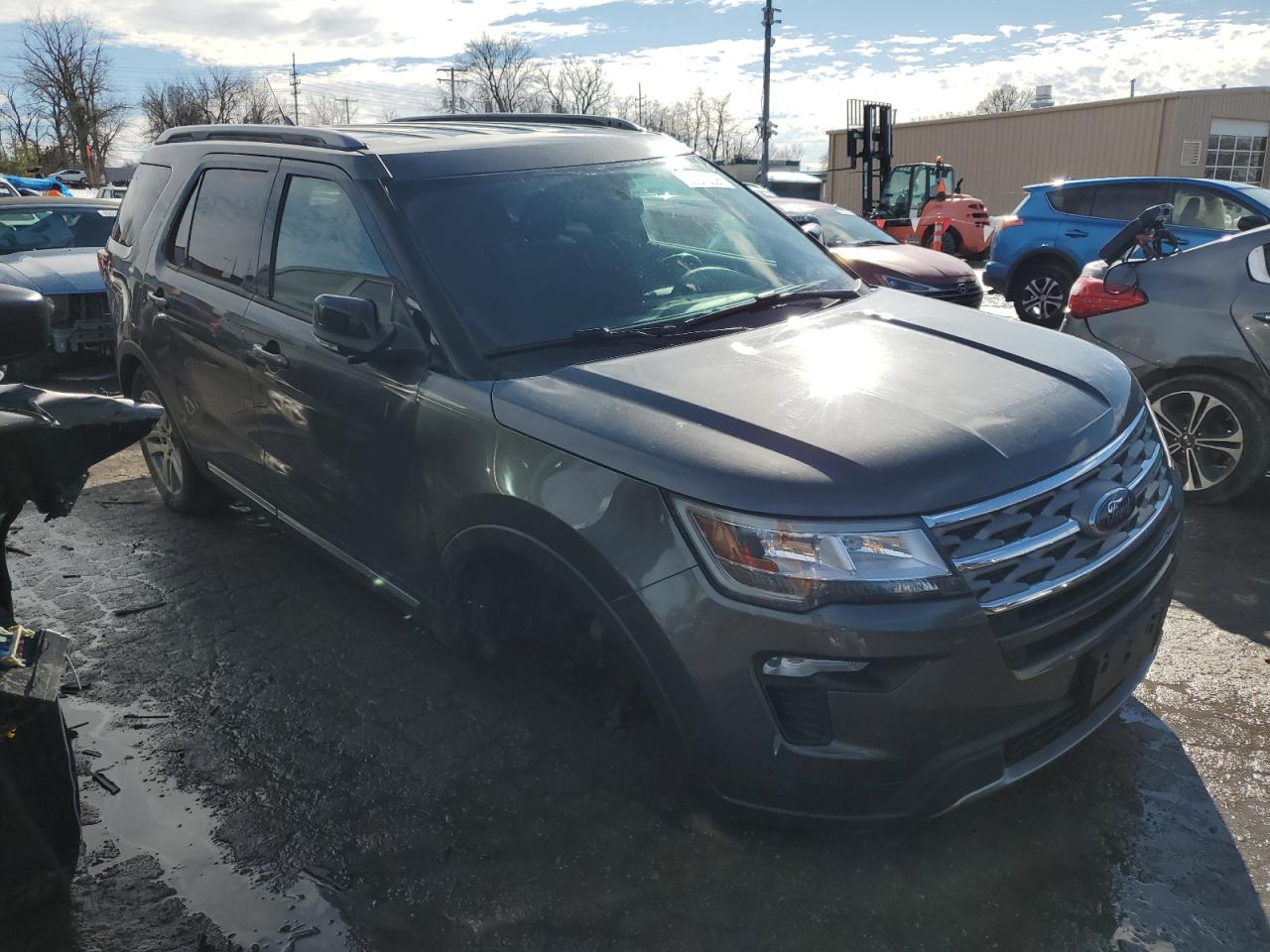 2018 Ford Explorer VIN 1FM5K8D81JGA53258 Copart auction photo, front end damage thumbnail 4