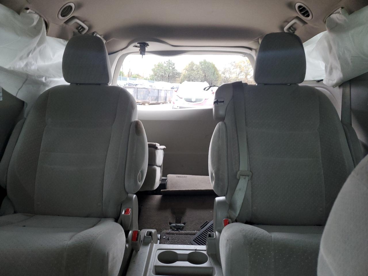 2015 Toyota Sienna VIN 5TDKK3DC6FS527264 Copart auction photo, rear end / front end damage thumbnail 10