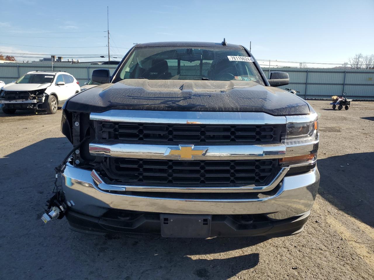 2017 Chevrolet Silverado VIN 3GCUKREC0HG326827 Copart auction photo, front end damage thumbnail 5