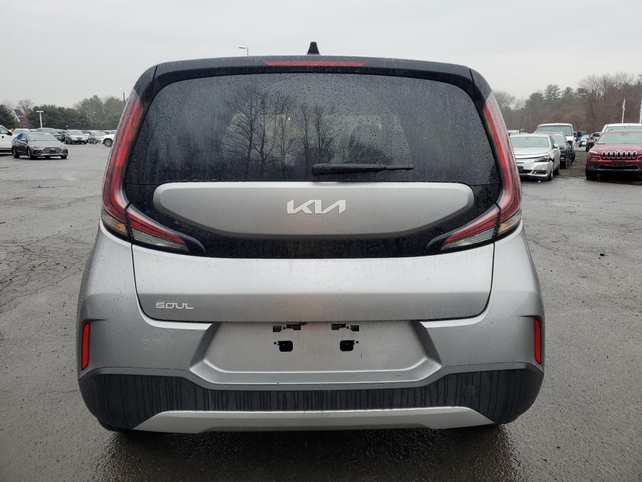 2024 KIA Soul VIN KNDJ23AUXR7240839 Copart auction photo, front end / minor dent/scratches damage thumbnail 6