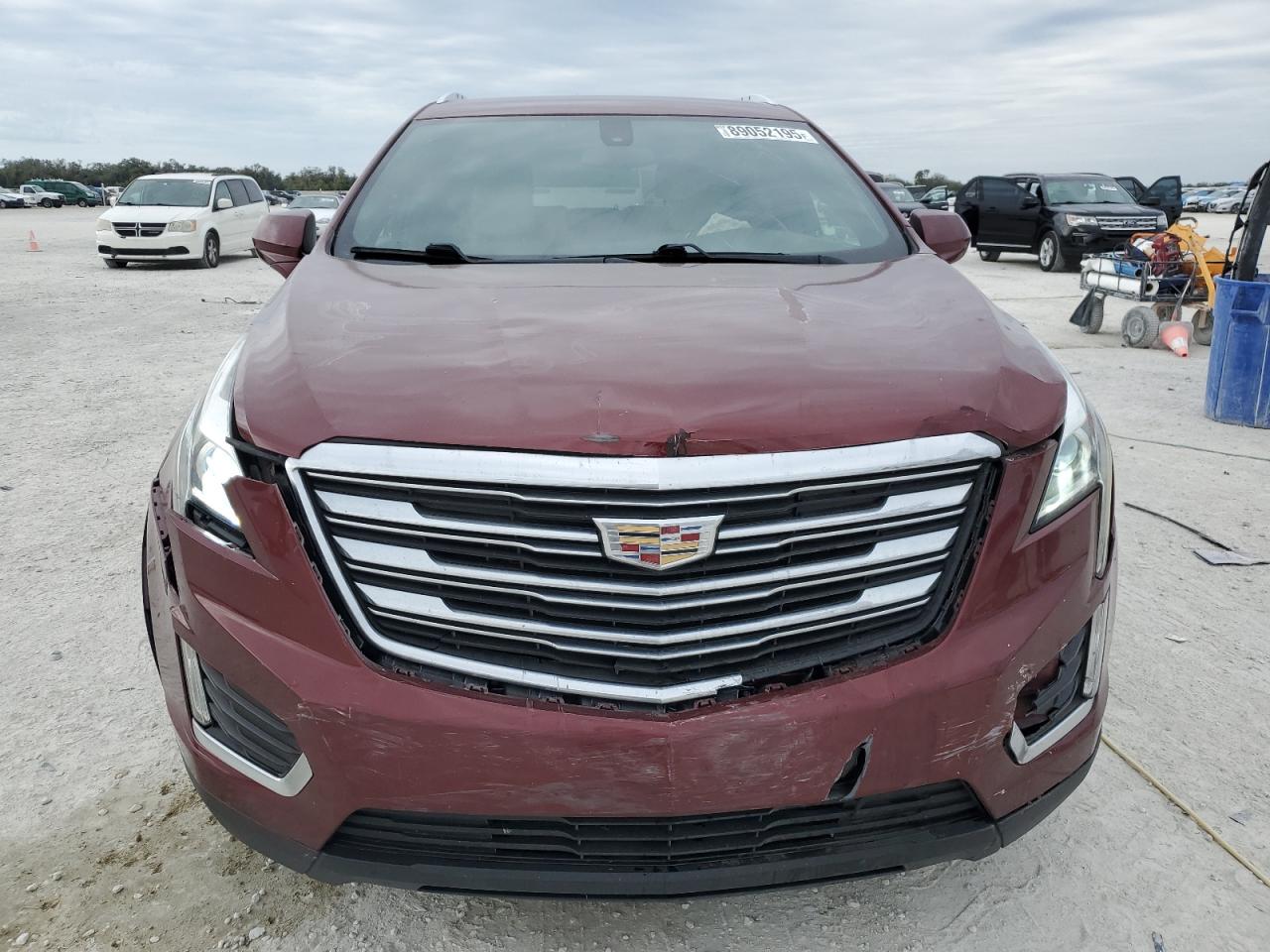 2017 Cadillac XT5 VIN 1GYKNARS1HZ256931 Copart auction photo, front end / rear end damage thumbnail 5