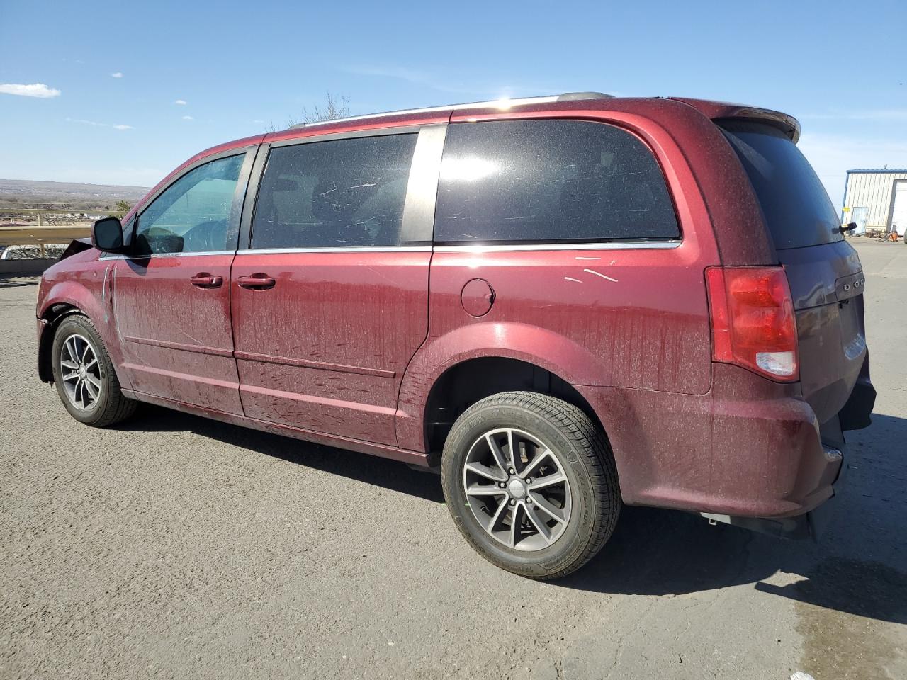 2017 Dodge Caravan VIN 2C4RDGCGXHR812954 Copart auction photo, frame damage / front end damage thumbnail 2