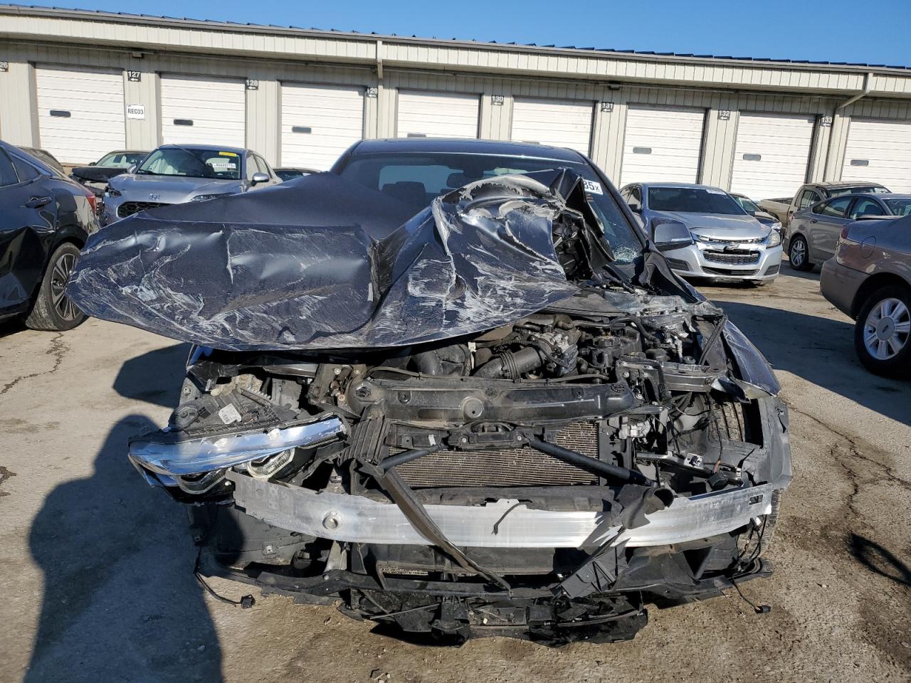 2018 BMW 3er VIN WBA8D9C52JA013666 Copart auction photo, front end / side damage thumbnail 5