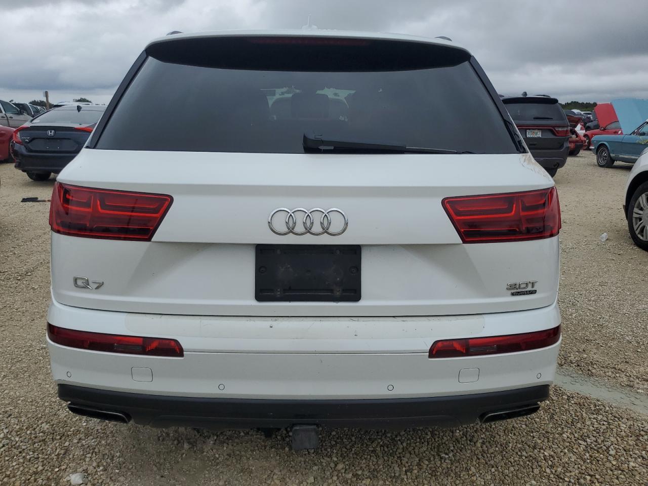 2017 Audi Q7 VIN WA1VAAF78HD041892 Copart auction photo, water/flood damage thumbnail 6