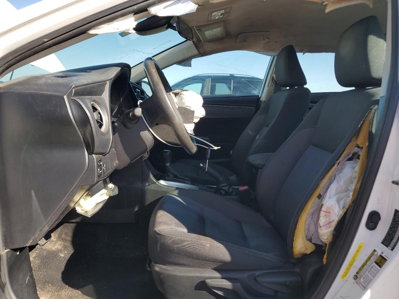 2018 Toyota Corolla VIN 5YFBURHE5JP819062 Copart auction photo, front end / side damage thumbnail 7