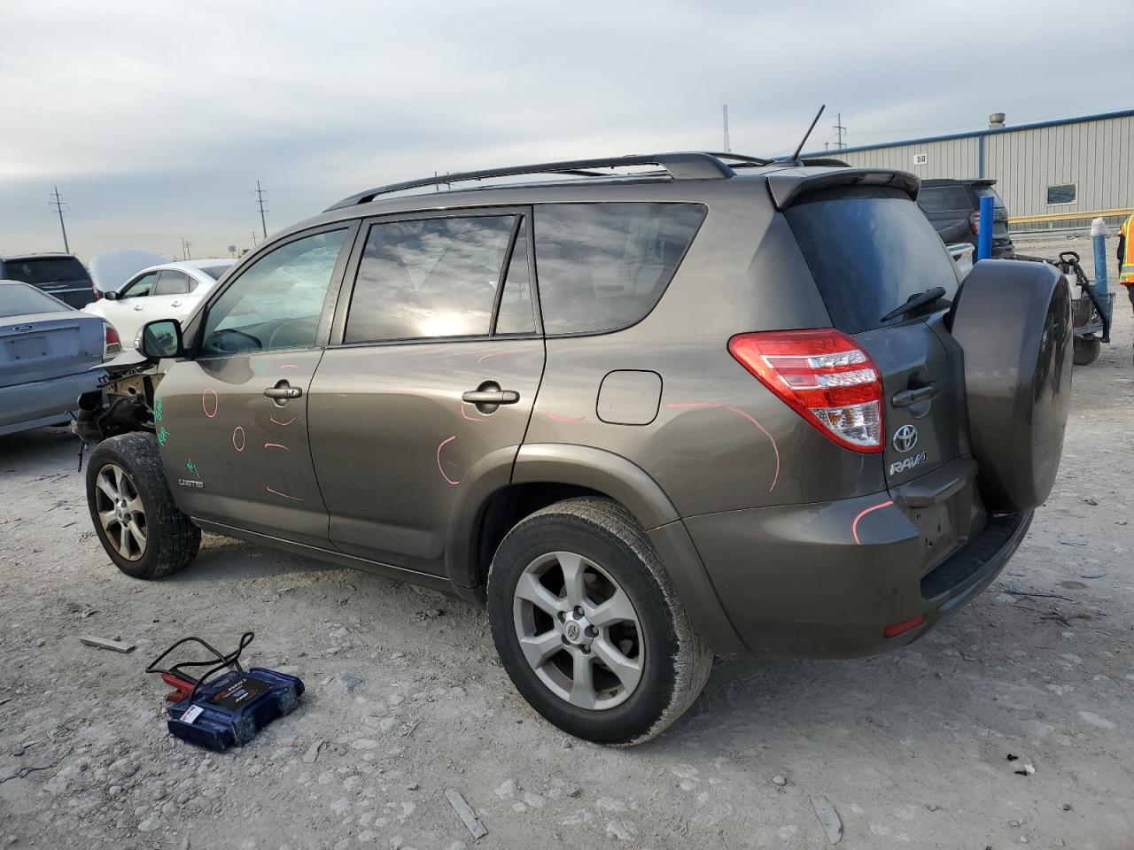 2011 Toyota RAV 4 VIN 2T3YK4DV5BW013979 Copart auction photo, all over damage thumbnail 2
