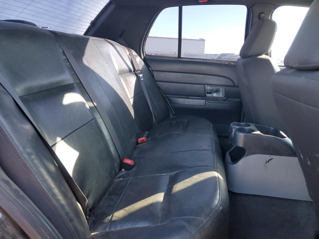 2010 Ford Crown Victoria VIN 2FABP7BV3AX146441 Copart auction photo, side / minor dent/scratches damage thumbnail 10