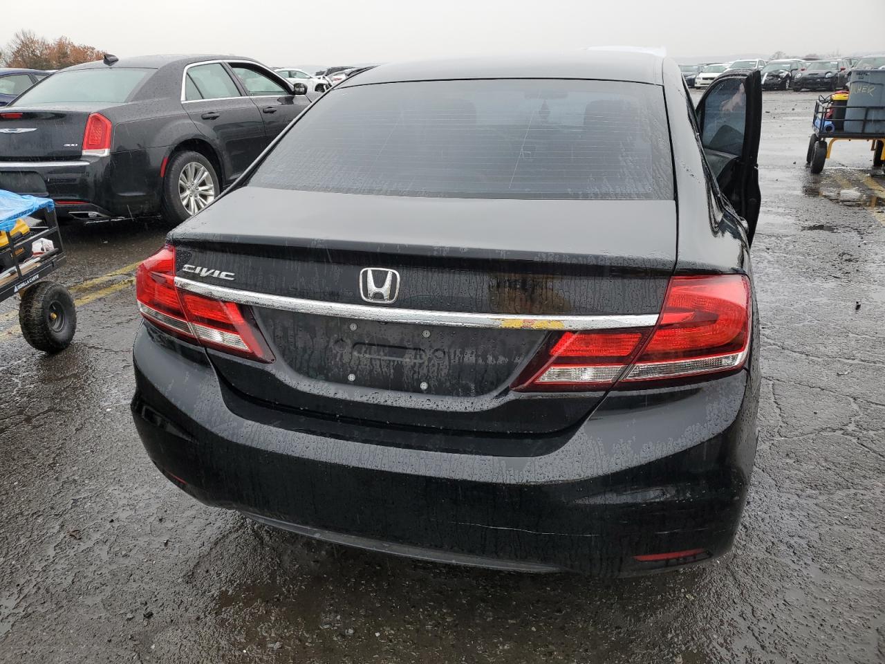 2014 Honda Civic VIN 2HGFB2F50EH525941 Copart auction photo, side / front end damage thumbnail 6
