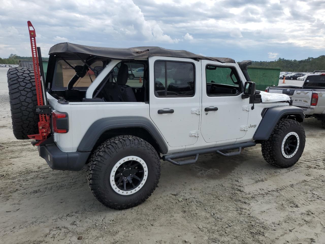 2019 Jeep Wrangler VIN 1C4HJXDG6KW535219 Copart auction photo, front end damage thumbnail 3