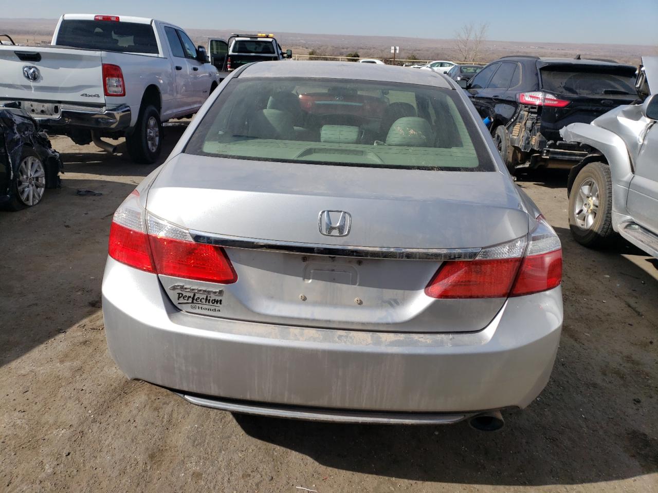 2014 Honda Accord VIN 1HGCR2F33EA055433 Copart auction photo, front end damage thumbnail 6