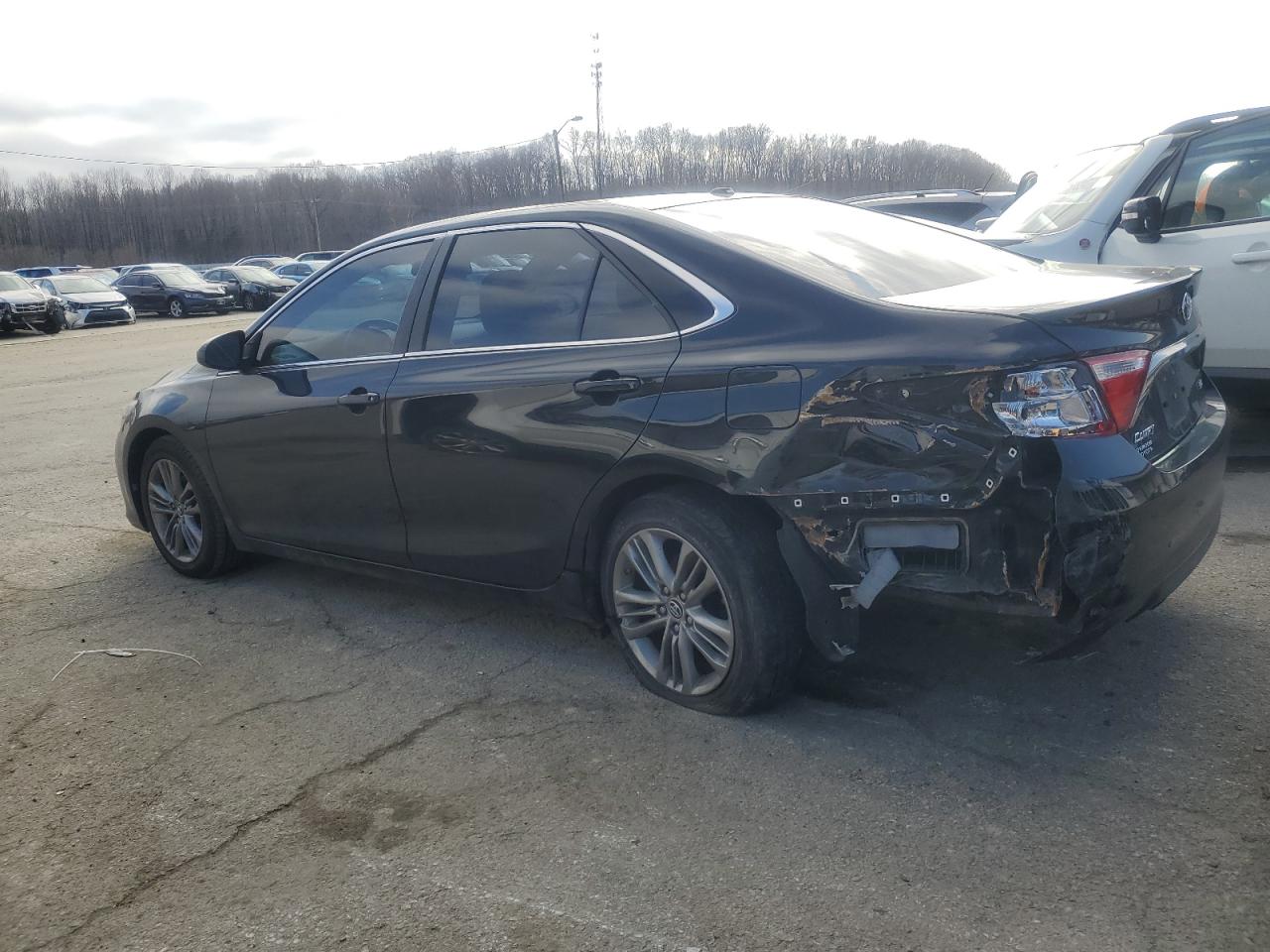2015 Toyota Camry VIN 4T1BF1FK4FU057756 Copart auction photo, rear end damage thumbnail 2