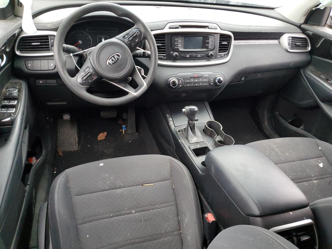 2017 KIA Sorento VIN 5XYPGDA58HG334665 Copart auction photo, all over damage thumbnail 8