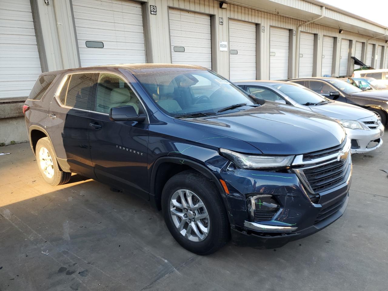 2022 Chevrolet Traverse VIN 1GNERFKWXNJ122101 Copart auction photo, front end / undercarriage damage thumbnail 4