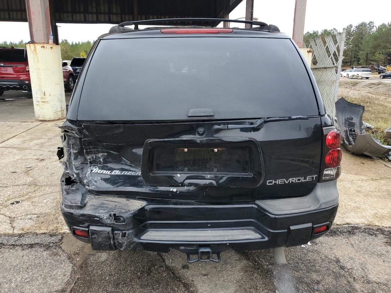 2004 Chevrolet TrailBlazer VIN 1GNDS13S942353045 Copart auction photo, rear end damage thumbnail 6