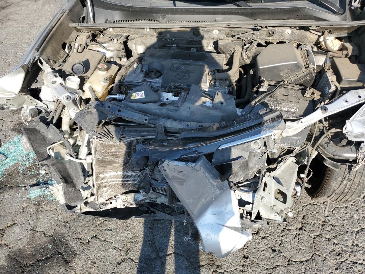 2018 Toyota RAV 4 VIN JTMZFREV2JJ208925 Copart auction photo, front end damage thumbnail 14