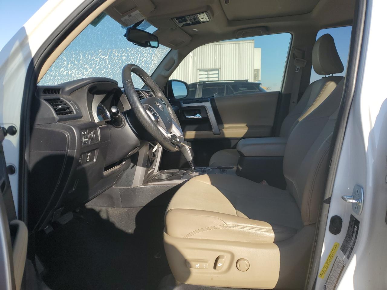 2014 Toyota 4Runner VIN JTEZU5JRXE5066695 Copart auction photo, front end / minor dent/scratches damage thumbnail 7
