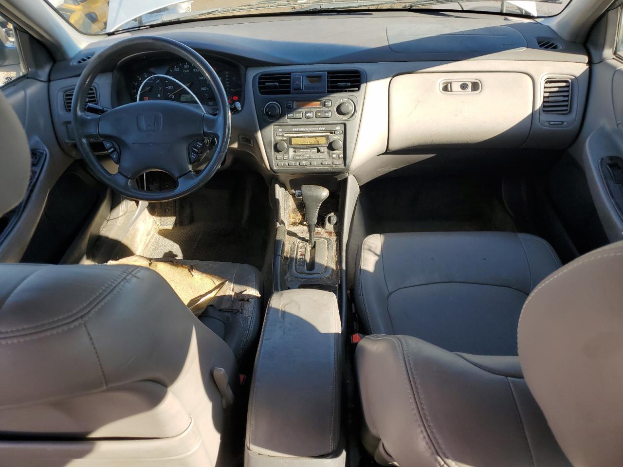 2002 Honda Accord VIN 1HGCG16512A030933 Copart auction photo, all over damage thumbnail 8