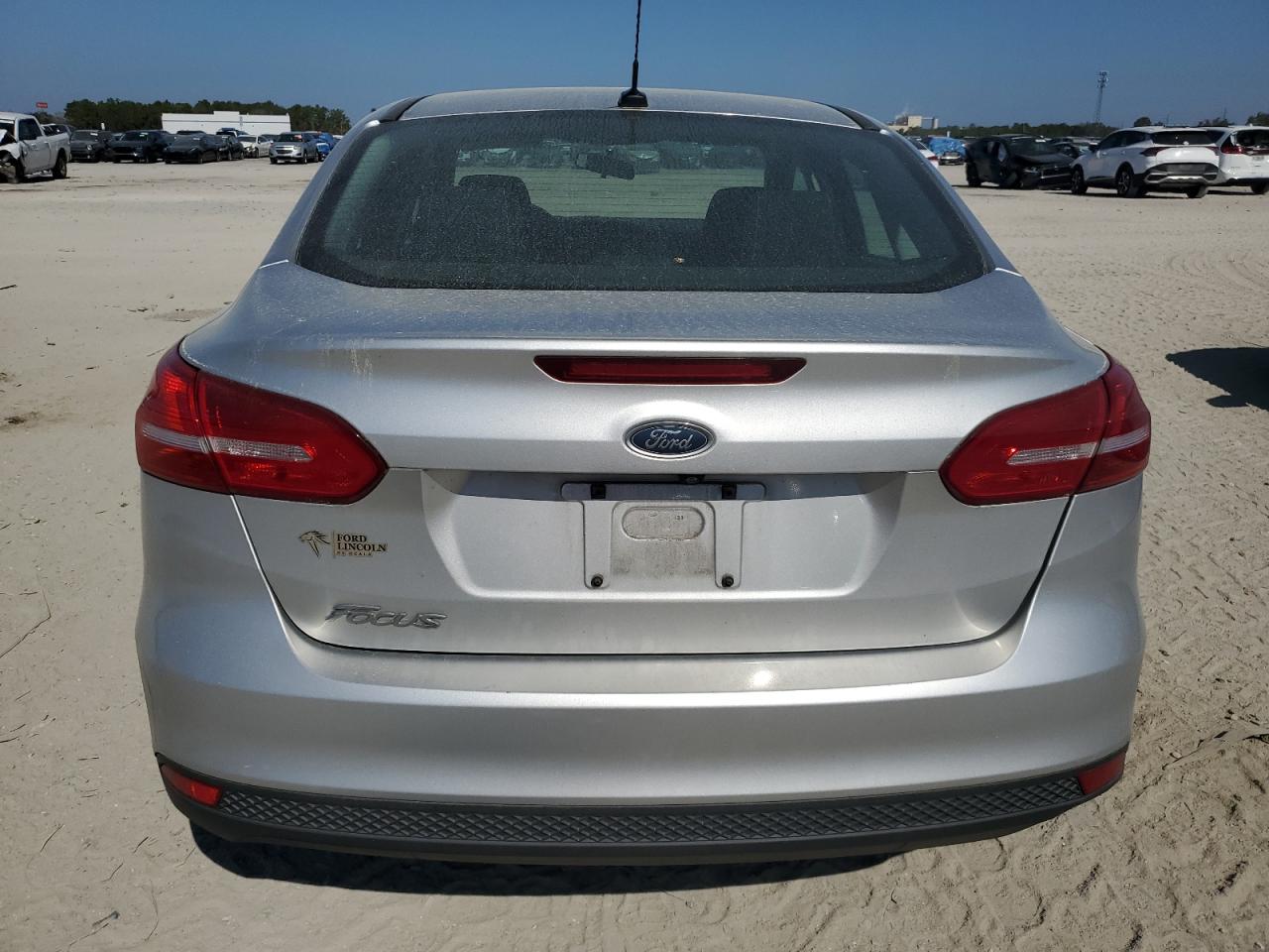 2017 Ford Focus VIN 1FADP3E24HL306319 Copart auction photo, front end damage thumbnail 6