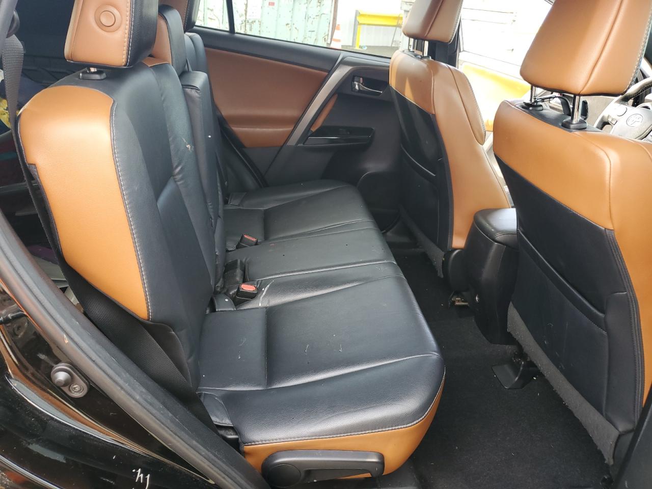 2018 Toyota RAV 4 VIN 2T3NFREV6JW432862 Copart auction photo, rear end damage thumbnail 10