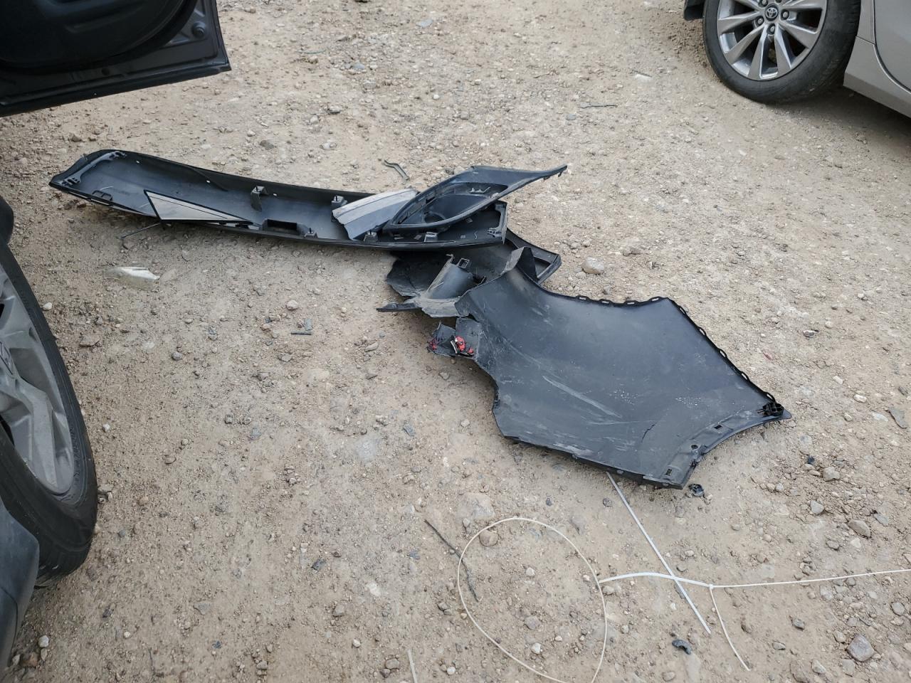 2015 Honda CR-V VIN 2HKRM3H79FH547777 Copart auction photo, front end / rear end damage thumbnail 13