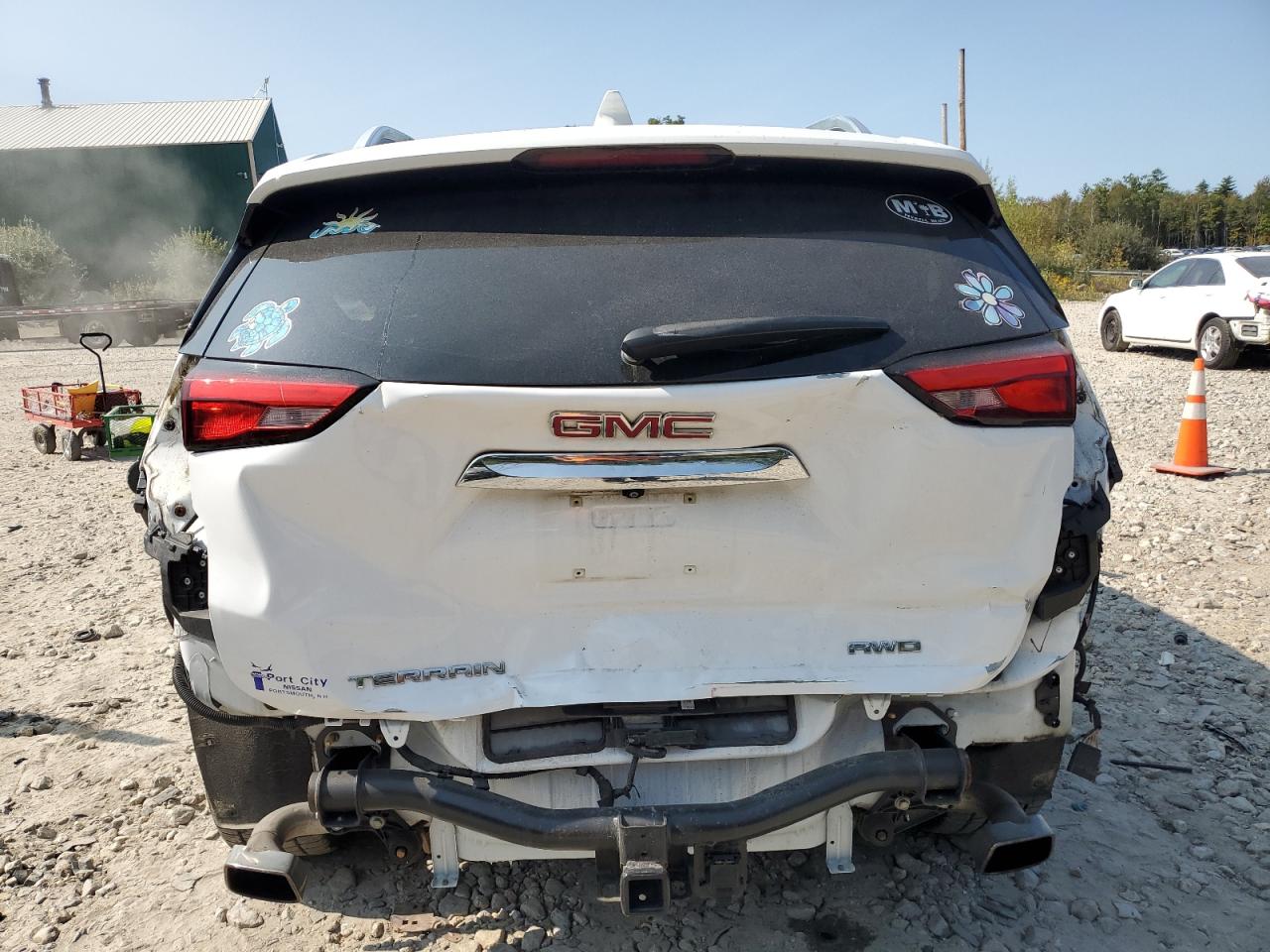 2019 GMC Terrain VIN 3GKALXEX6KL123063 Copart auction photo, rear end / minor dent/scratches damage thumbnail 6