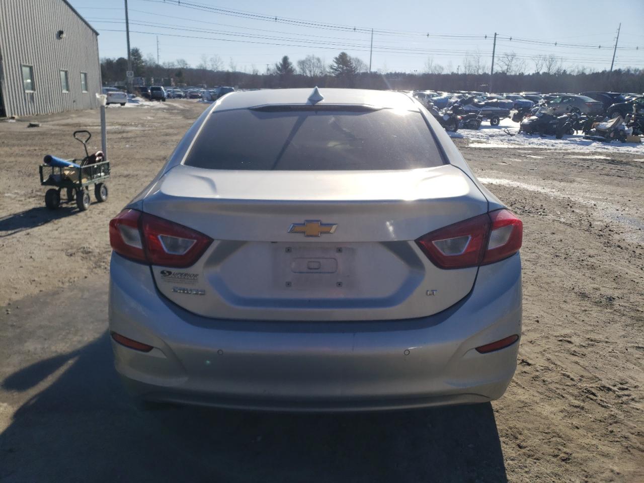 2018 Chevrolet Cruze VIN 1G1BE5SM9J7242715 Copart auction photo, all over damage thumbnail 6