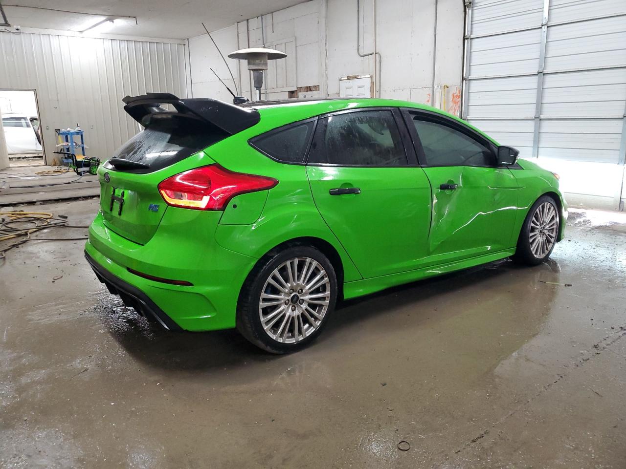 2017 Ford Focus VIN WF0DP3TH5H4120202 Copart auction photo, side / minor dent/scratches damage thumbnail 3