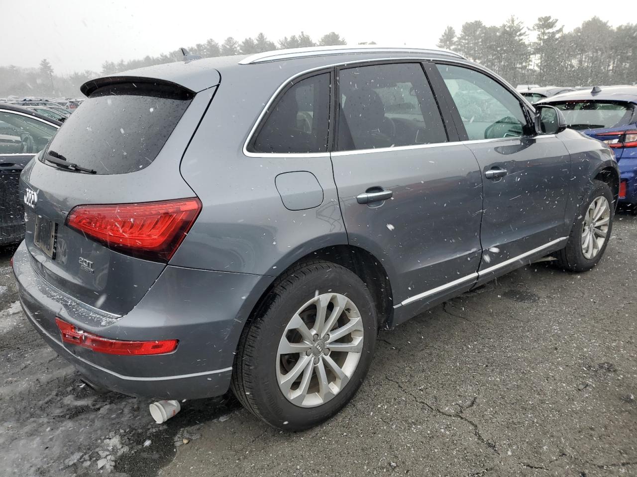 2016 Audi Q5 VIN WA1C2AFP4GA033440 Copart auction photo, rear end / minor dent/scratches damage thumbnail 3