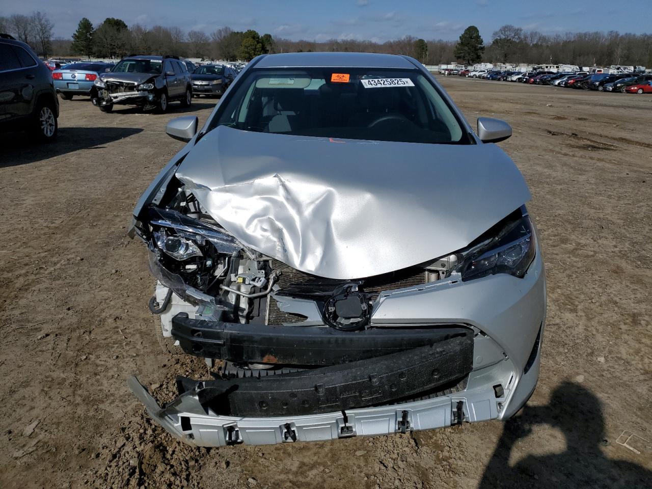 2017 Toyota Corolla VIN 2T1BURHE9HC758535 Copart auction photo, front end / minor dent/scratches damage thumbnail 5