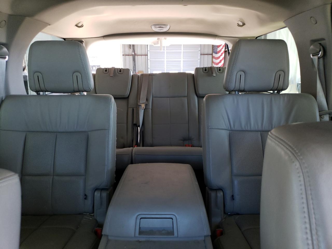 2011 Lincoln Navigator VIN 5LMJJ2J57BEJ08055 Copart auction photo, front end damage thumbnail 10