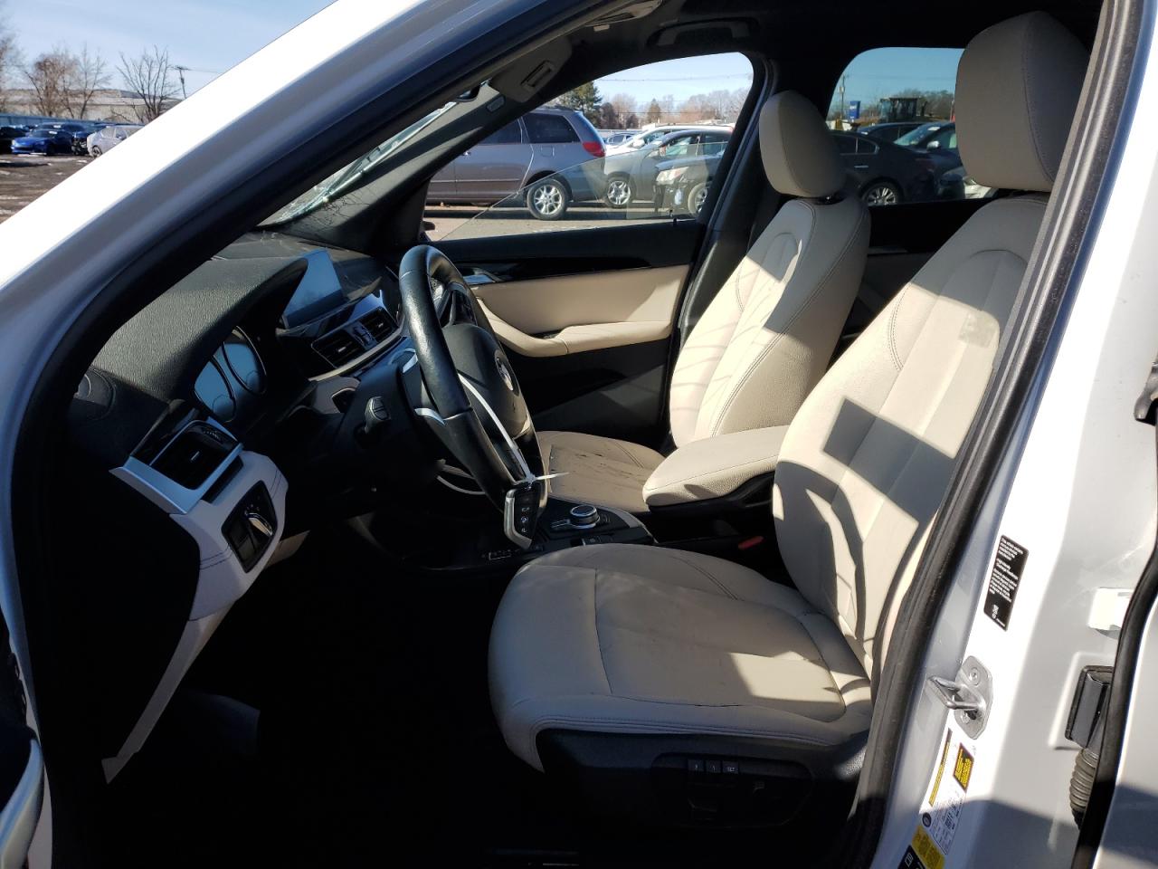 2022 BMW X1 VIN WBXJG9C04N5U59562 Copart auction photo, front end / side damage thumbnail 7