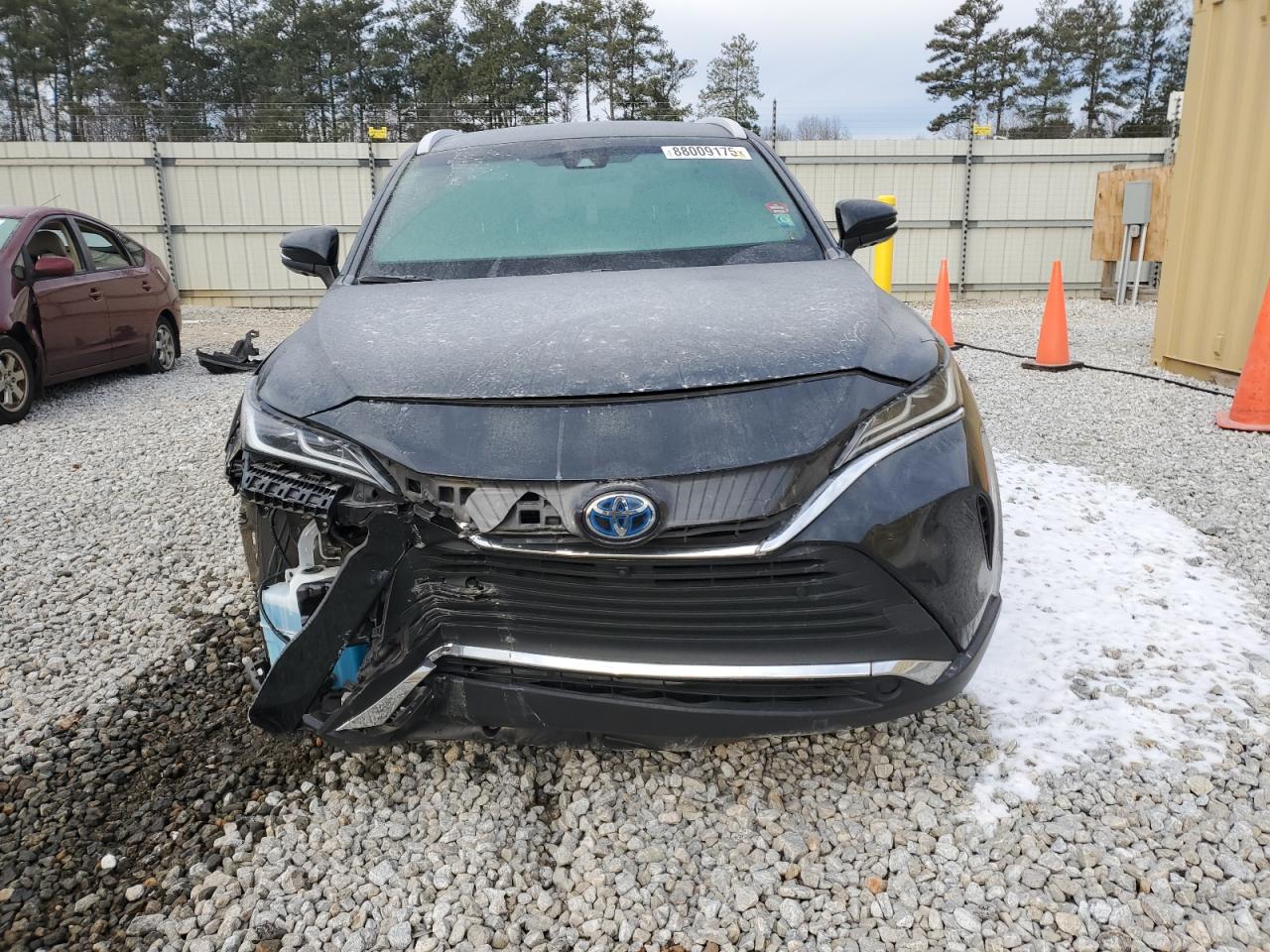 2021 Toyota Venza VIN JTEAAAAHXMJ011028 Copart auction photo, front end / undercarriage damage thumbnail 5