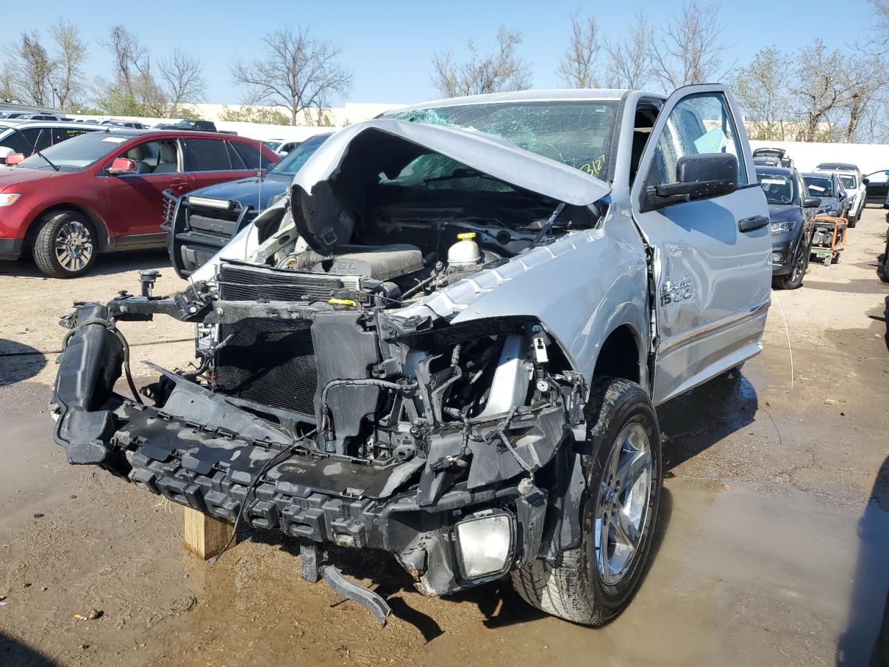 2017 RAM 1500 VIN 1C6RR7FG9HS580401