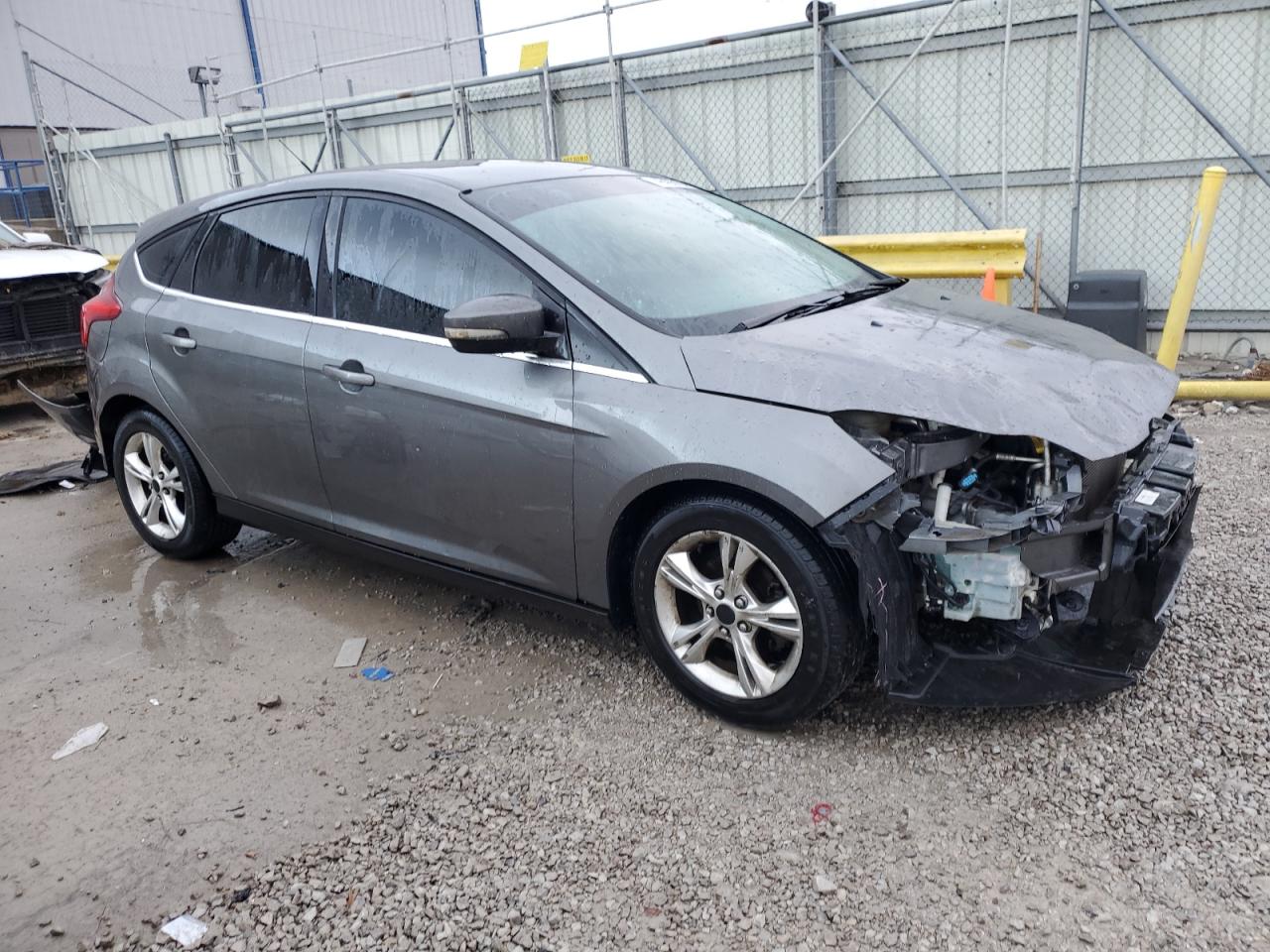 2012 Ford Focus VIN 1FAHP3M22CL330873 Copart auction photo, front end damage thumbnail 4