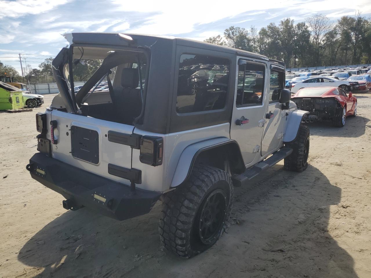 2010 Jeep Wrangler VIN 1J4BA3H11AL161777 Copart auction photo, all over damage thumbnail 3