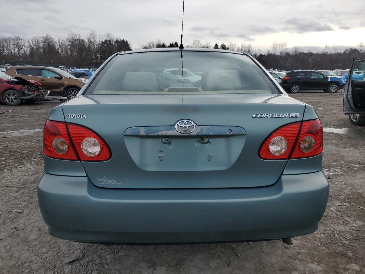 2005 Toyota Corolla VIN 1NXBR32E95Z556568 Copart auction photo, front end damage thumbnail 7