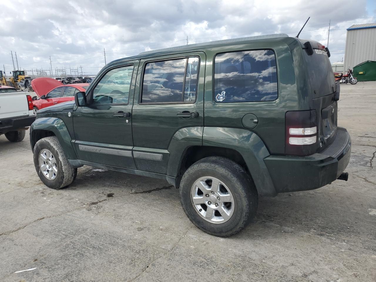 2011 Jeep Liberty (North America) VIN 1J4PN2GK6BW580092 Copart auction photo, all over damage thumbnail 2