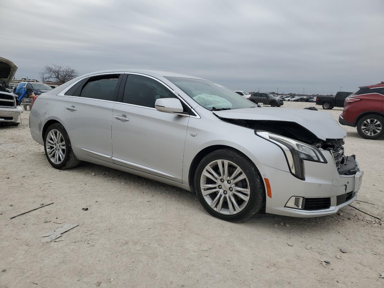 2019 Cadillac XTS VIN 2G61M5S32K9122058 Copart auction photo, front end damage thumbnail 4