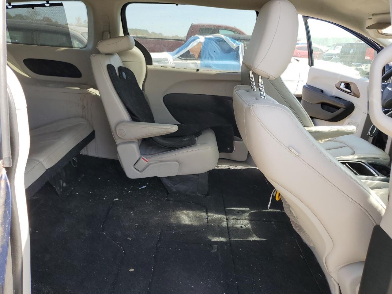 2018 Chrysler Pacifica VIN 2C4RC1BG6JR292016 Copart auction photo, top/roof damage thumbnail 11