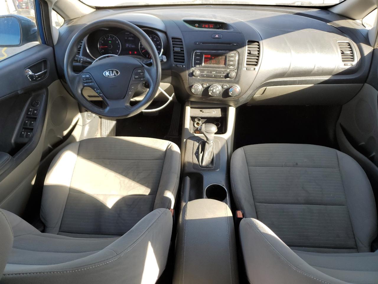 2014 KIA Forte VIN KNAFX4A60E5221959 Copart auction photo, front end / hail damage thumbnail 8