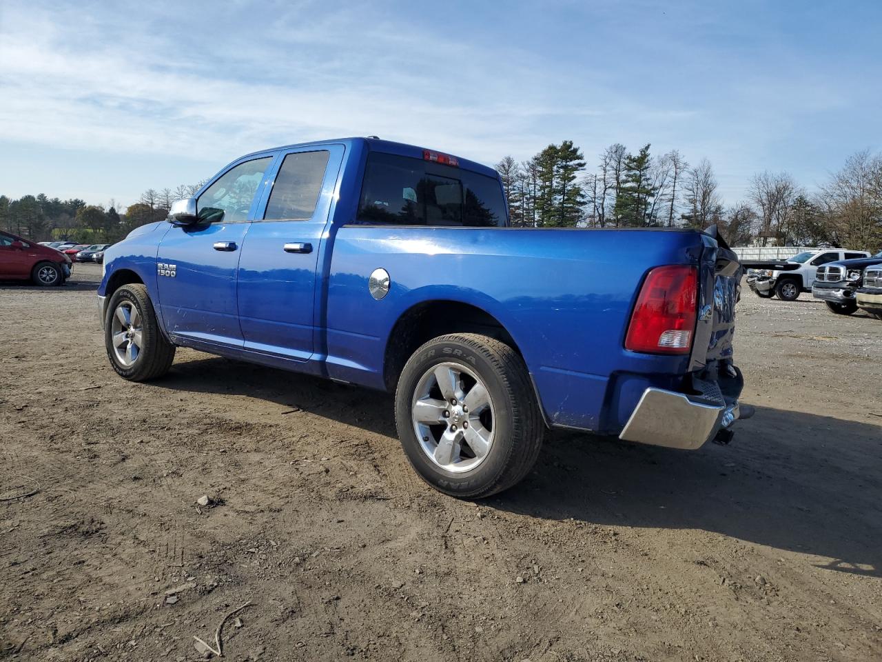 2015 RAM 1500 VIN 1C6RR7GGXFS519571 Copart auction photo, rear end / minor dent/scratches damage thumbnail 2