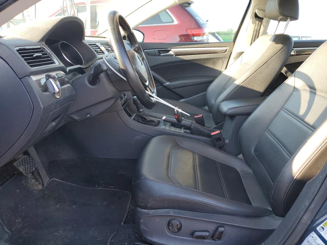 2018 Volkswagen Passat VIN 1VWBA7A33JC045275 Copart auction photo, rear end damage thumbnail 7
