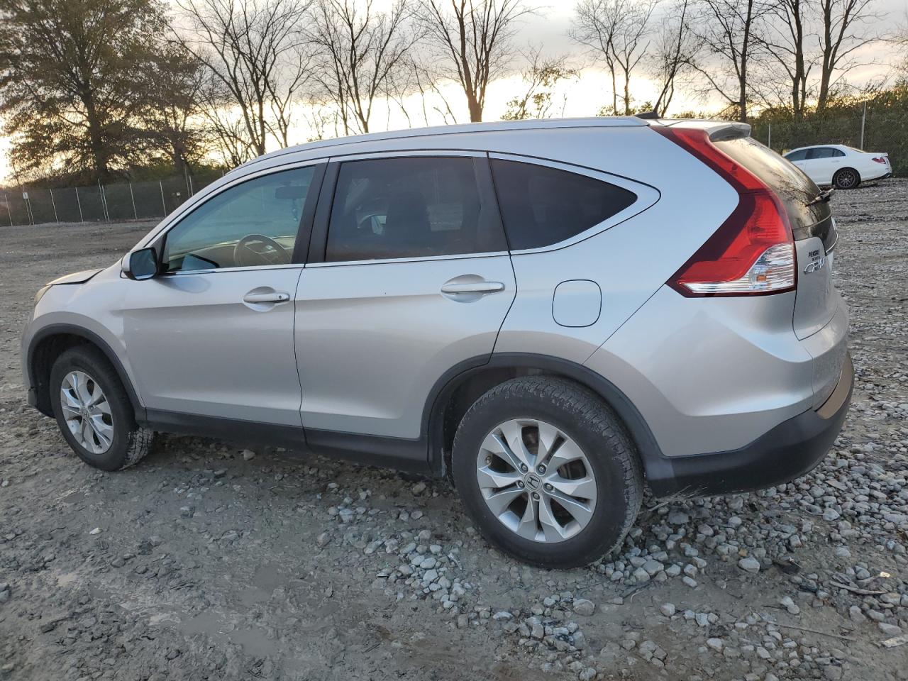 2013 Honda CR-V VIN 2HKRM4H77DH621121 Copart auction photo, front end / undercarriage damage thumbnail 2