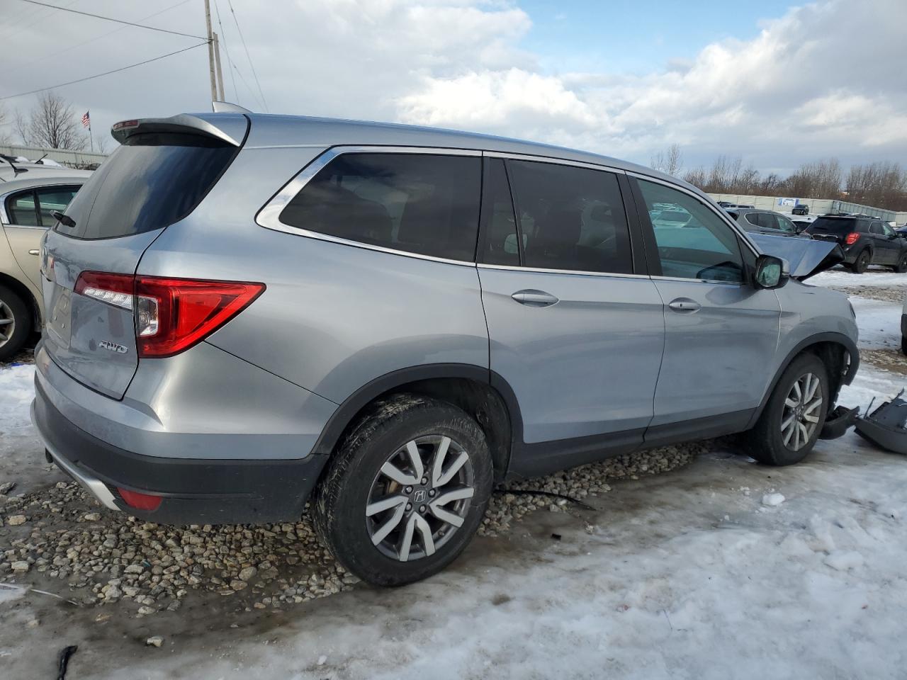 2020 Honda Pilot VIN 5FNYF6H55LB046031 Copart auction photo, front end / rear end damage thumbnail 3