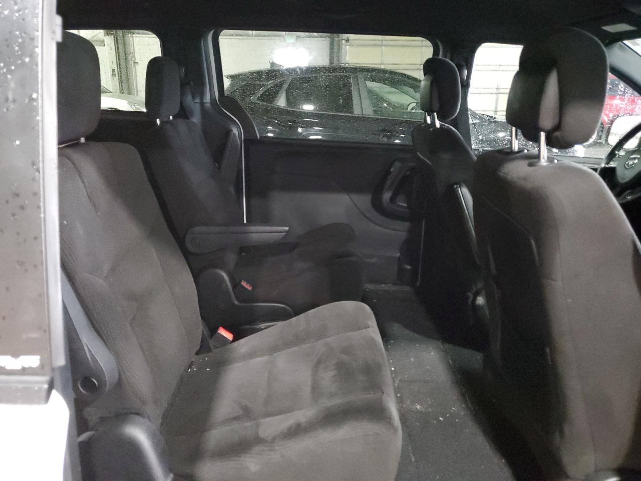 2014 Dodge Caravan VIN 2C4RDGBG9ER261686 Copart auction photo, rear end damage thumbnail 11